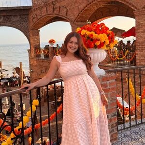 Meet your Posher, Aylin